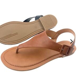 NEW Tan thong sandals Size 7